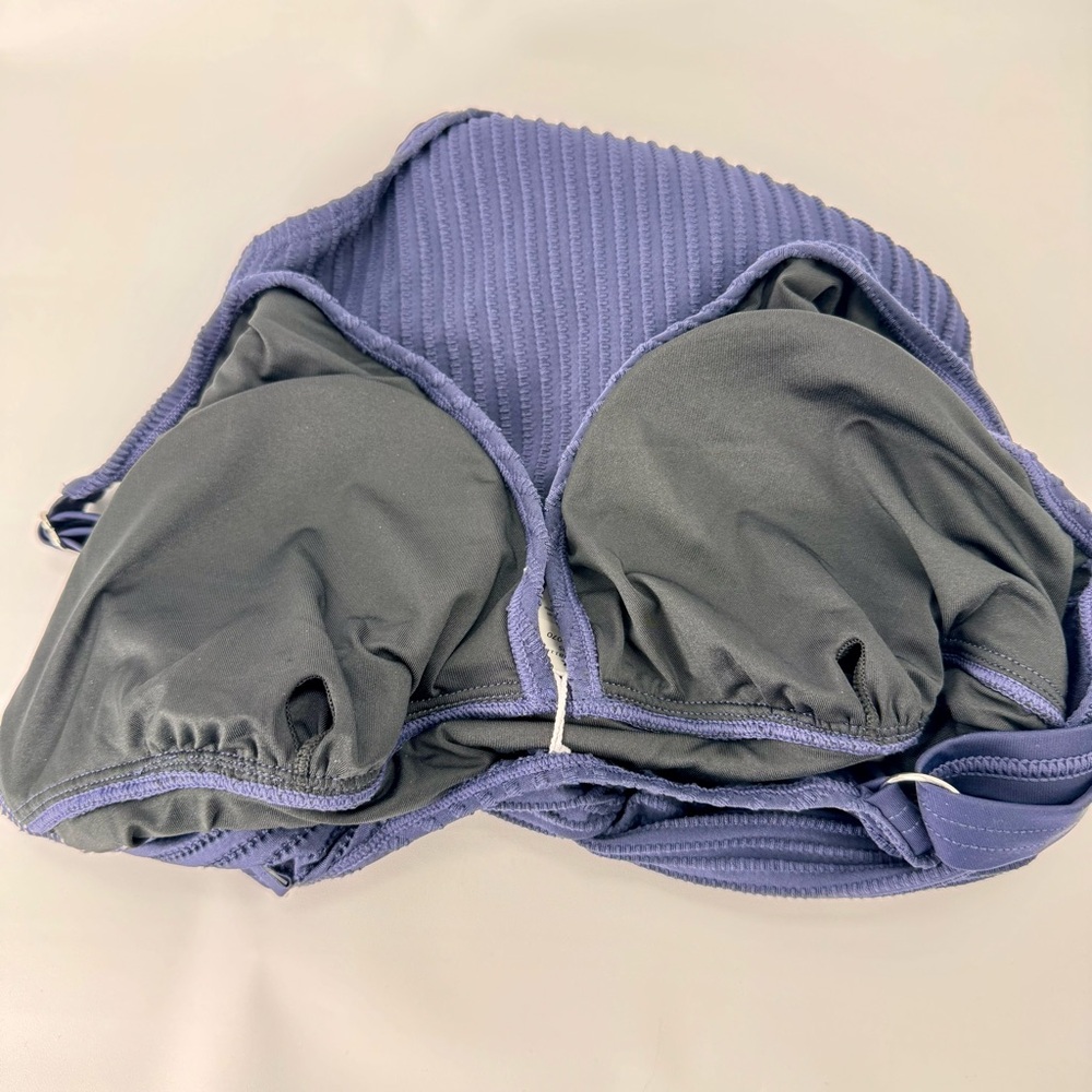 NWT! Navy Ribbed & Ruched Cupshe One Piece Slimming Swimsuit Large - Picture 13 of 15